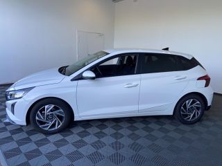 85000 : Hyundai MoceanRent | La Roche-sur-Yon - Océane Auto - HYUNDAI i20 Intuitive - i20 III - Blanc - Automate sequentiel - Essence sans plomb