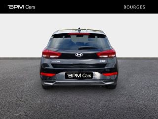 92130 : Hyundai ISSY-LES-MOULINEAUX - BPM Cars - HYUNDAI i30 - i30 - Abyss Black métal - Traction - Essence