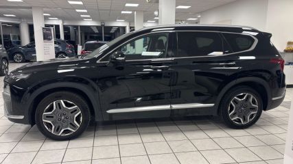 95500 : Hyundai Gonesse - ABVV - HYUNDAI SANTA FE Executive - SANTA FE IV - Noir - Boîte automatique - Essence / Courant électrique