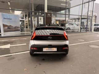 45000 : Hyundai Orléans Motors - HYUNDAI Bayon - Bayon - Sleek Silver Métal/Toit/rétros Black - Traction - Essence/Micro-Hybride