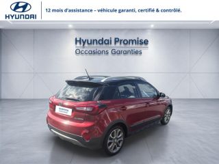45000 : Hyundai Orléans - GCA - HYUNDAI i20 Active - i20 Active - Passion Red/Toit rétro Phantom Black - Traction - Essence