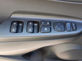 52000 : Hyundai Chaumont - Garage Michel Bazin - HYUNDAI Kona - Kona - Teal Métal - Traction - Electrique