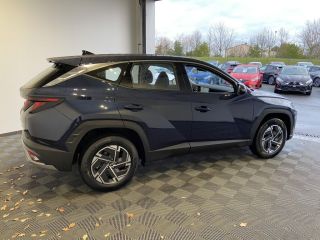 85000 : Hyundai MoceanRent | La Roche-sur-Yon - Océane Auto - HYUNDAI TUCSON Initia - TUCSON IV - Bleu - Boîte automatique - Essence / Courant électrique