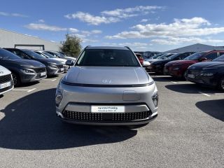 56000 : Hyundai Vannes - Park Lann Automobiles - HYUNDAI Kona - Kona - Shimmering Silver Métal - Traction - Electrique