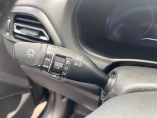 64100 : Hyundai Bayonne - Oceanic Auto - HYUNDAI I30 - I30 - Cypress green -  - Essence