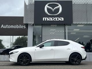 29000 : Hyundai Quimper - Iroise Automobiles - MAZDA Mazda 3 - Mazda 3 - Blanc - Traction - Essence/Micro-Hybride