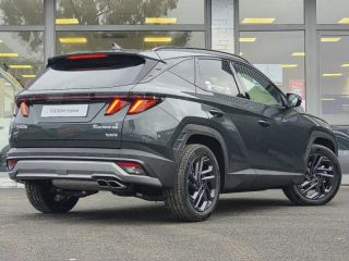 57200 : Hyundai Sarreguemines - Theobald Automobiles - HYUNDAI Tucson - Tucson - Cypress Green Métal - Traction - Hybride : Essence/Electrique