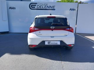 30100 : Hyundai Alès - Auto Hall - HYUNDAI i20 Intuitive - i20 III - Blanc - Boîte manuelle - Essence sans plomb