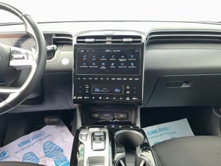 33140 : Hyundai Bordeaux Sud Villenave d'Ornon - Sipa Automobiles - HYUNDAI TUCSON Creative - TUCSON IV - BLANC - Boîte automatique - Essence / Courant électrique