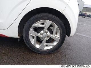 35400 : Hyundai Saint-Malo - GCA - HYUNDAI i10 - i10 - Polar White/Toit/rétros Black - Traction - Essence