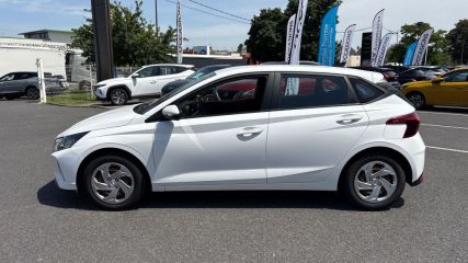 02100 : Hyundai Saint-Quentin - Mary Automobiles - HYUNDAI i20 Initia - i20 III - Polar White - Boîte manuelle - Essence sans plomb