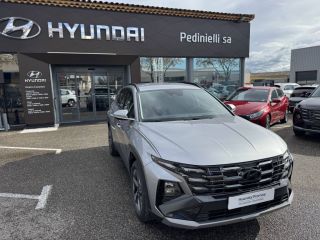 84120 : Hyundai PERTUIS - SA PEDINIELLI - HYUNDAI TUCSON Creative - TUCSON IV - Shimmering Silver - Boîte automatique - Essence / Courant électrique