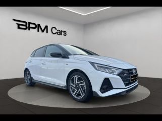 36000 : Hyundai Châteauroux - BPM Cars - HYUNDAI i20 - i20 - Atlas White/Toit+rétros Black - Traction - Essence