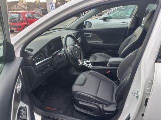 89100 : Hyundai Sens - APS - KIA e-Niro - e-Niro - Blanc Celeste - Traction - Electrique